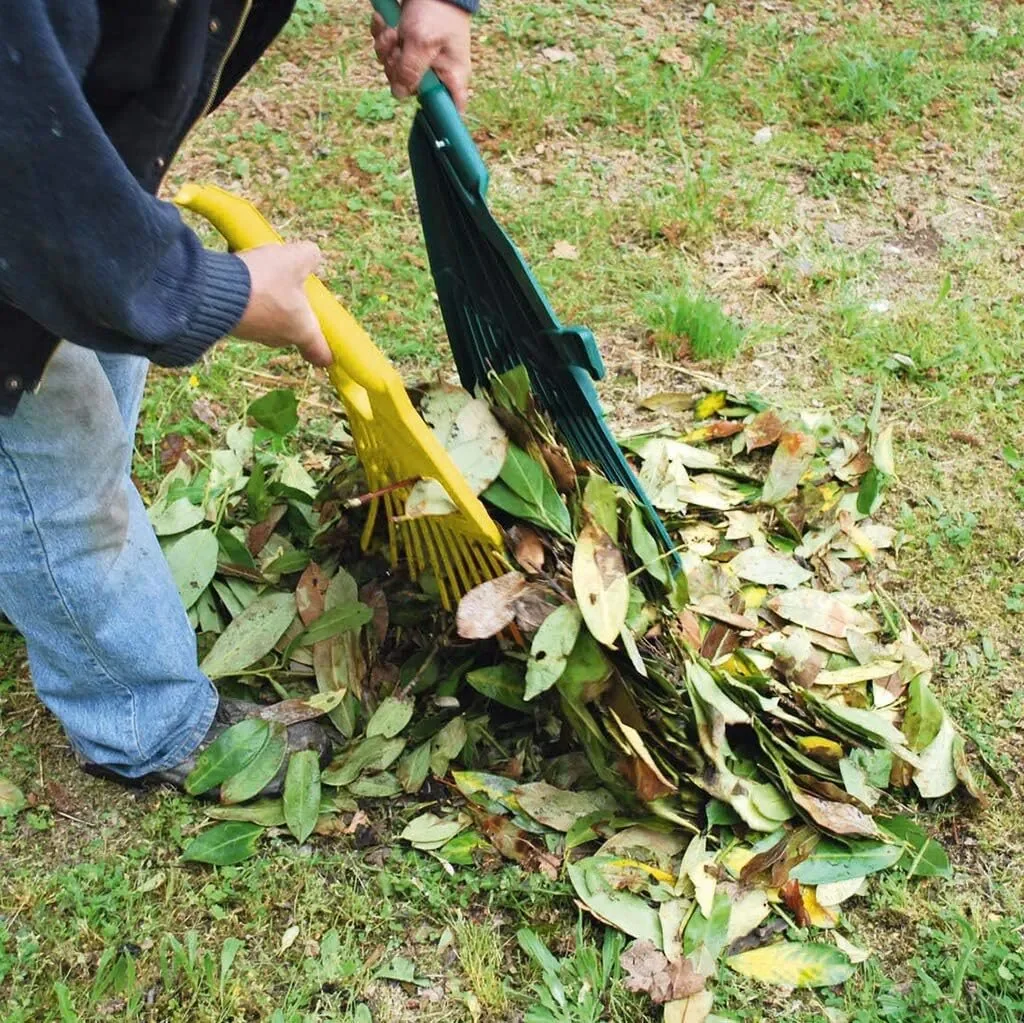 GardiREX Fächerbesen Laubrechen mit Teleskopstiel 67 x 146 cm