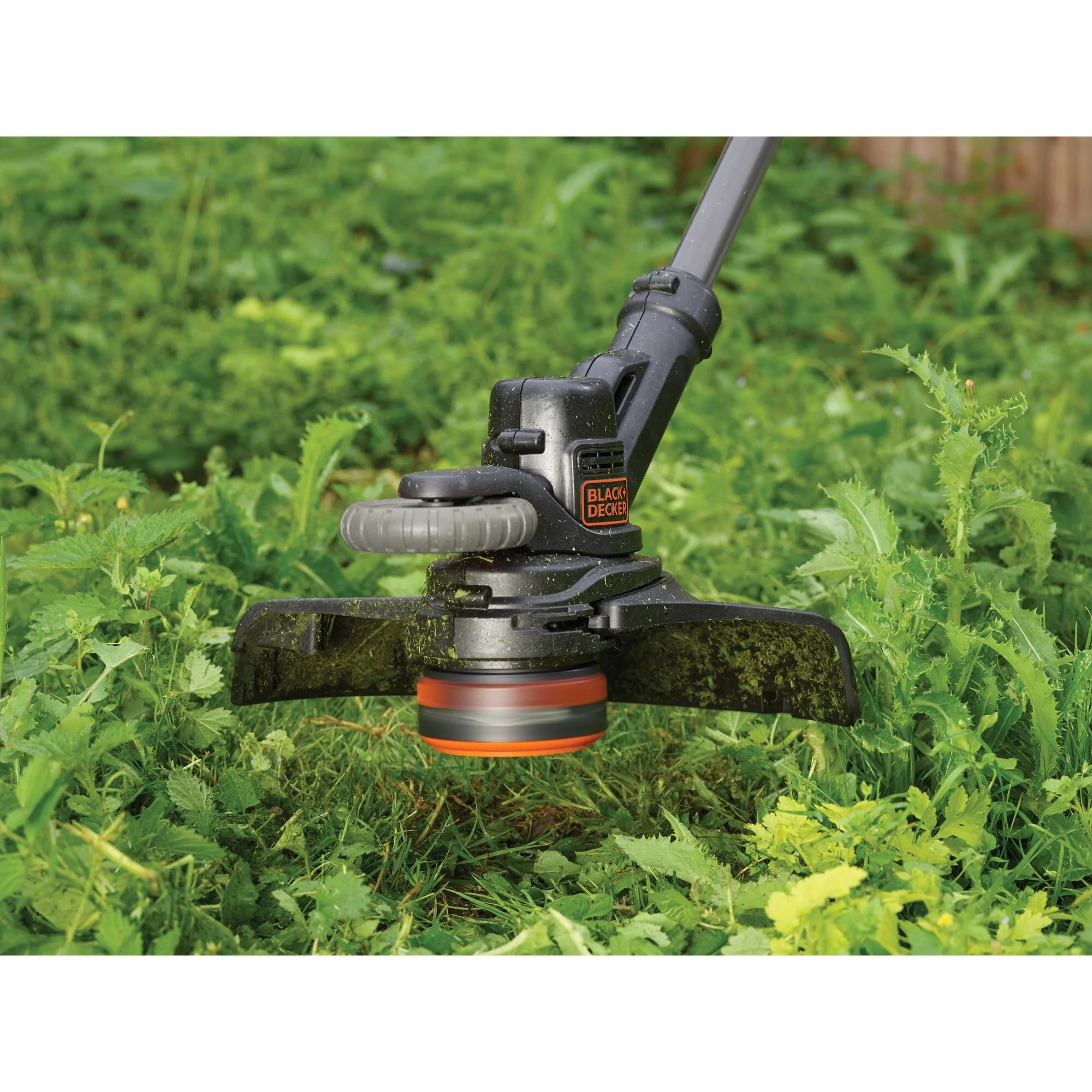 BLACK+DECKER Akku-Rasentrimmer STC1840EPC 18 Volt Rasenkantenschneider