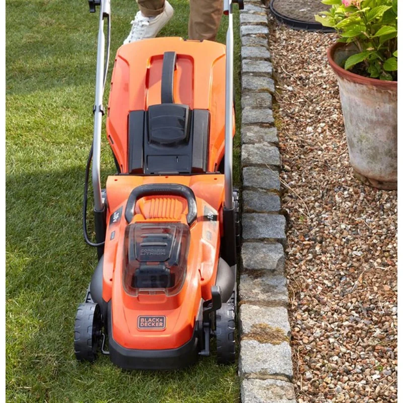 Black & Decker BCMW3318L2-QW Akku Rasenmäher 33 cm 2x18V 2x2,5Ah 35 L