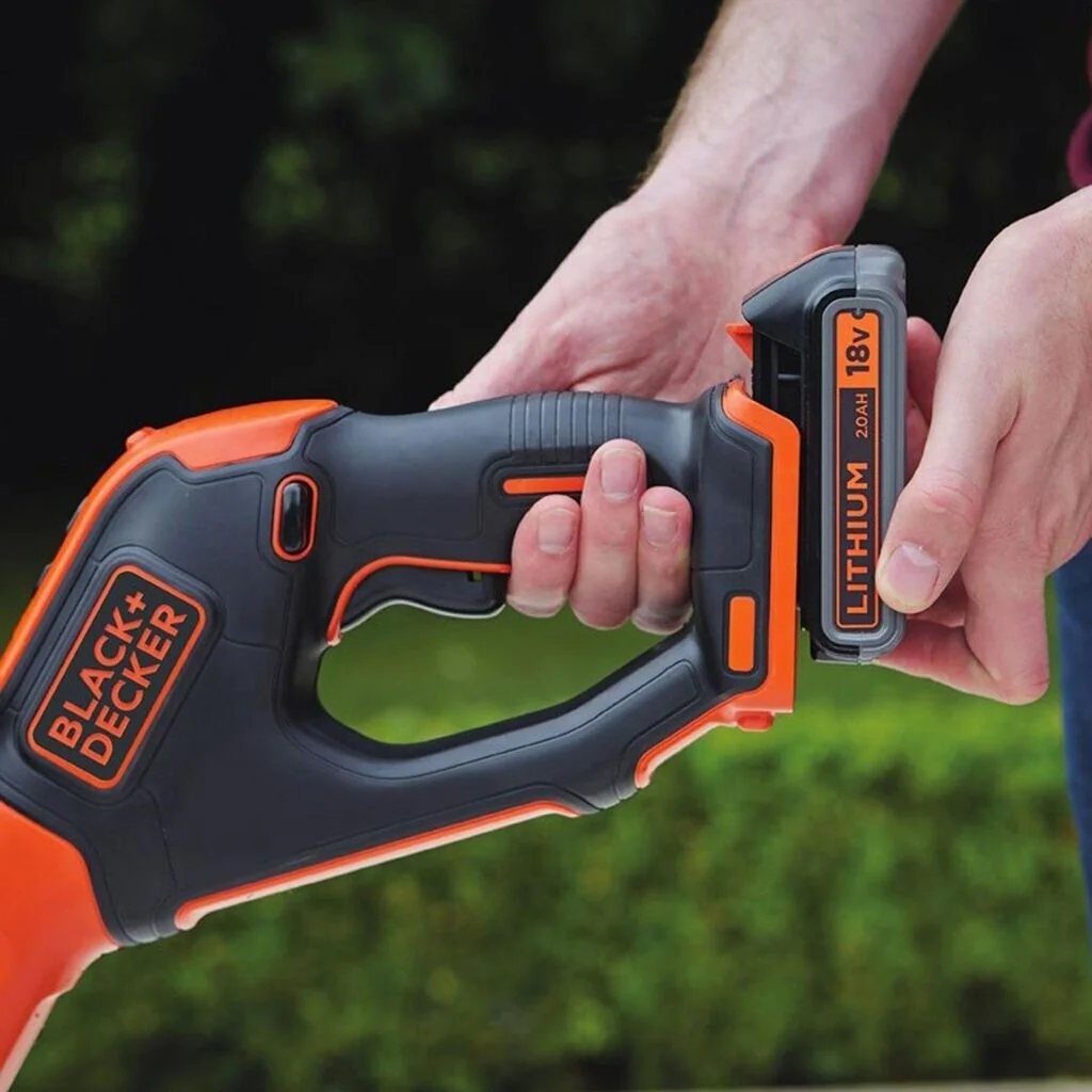 BLACK+DECKER Akku Rasentrimmer STC1820PC 18V
